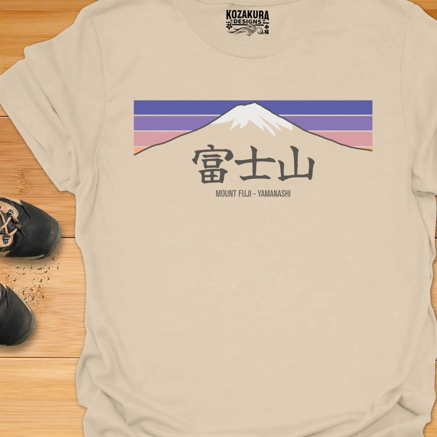 Hiking Mount Fuji - Yamanashi - with Kanji